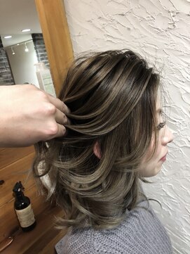 ヘアビューティースタジオ ラルガ(Hair beauty studio Raruga) ★Raruga 小倉魚町★大人かわいいバレイヤージュスタイル