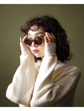 カゼ ダイカンヤマ Kaze DAIKANYAMA ［アパレルヘアメイク］山岸さと