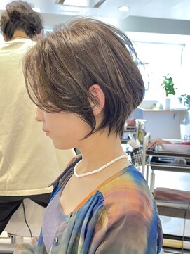 グラフ 銀座(GRAFF) ニュアンスカラー前髪パーマショートボブ【銀座】