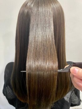 ヘアエジェリプリム (hair&spa egerie prime)の写真/【ハイブリットトリートメント】髪の悩みにしっかりアプローチ。つややかで、おさまりの良さを実感◎