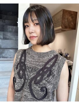 メゾンシアー(Maison Sheer) 赤み消しカラー / ゆるボブ