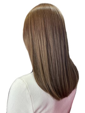 ルーチェ(luce) 髪質改善カラーヘアエステ　必要に応じた栄養分配合