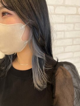 ビスイル 秋葉原店(Vis ill) インナーカラー艶髪ネイビーグレーアッシュブラック大人美人