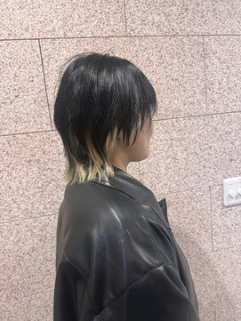 シカ 神戸三宮元町店(Cica) インナー ウルフ デザインカラー ブリーチ 三宮