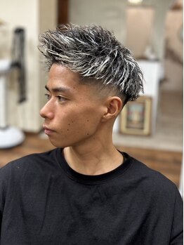 チャップス(HAIR MAKE CHAPS)の写真/メンズの身だしなみをサポート★顔の印象を大きく左右する眉のお手入れもお任せ下さい！