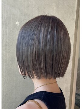 ローグ(Looog) 切りっぱなしボブ♪