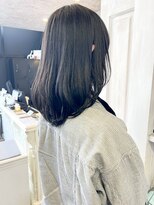 キャアリー(Caary)&nbsp;福山Caaryナチュラルストレートロング厚みレイヤー髪質改善20代
