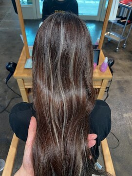 ファンファンバイルー 岐阜(fan fun by Rooo) コントラストハイライト