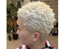 キックアス(KICK ASS)の雰囲気（話題のイージーパーマ イージードリル イージーパンク）