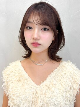 アグノス 青山(Agnos) 薄めバング外ハネボブ前髪うる艶髪結べるボブレイヤーカット