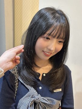 キアラ(Kchiara) 小顔レイヤー透明感カラーkchiara福岡新名敬子