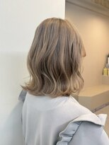 エトレ(etore)&nbsp;ブリーチカラー/ミルクティベージュ/ミディアムレイヤー