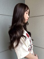 ヘアーアイストゥーレ(HAIR ICI TRE)&nbsp;艶カラー　グレージュ　ブリーチなし　ロングレイヤー