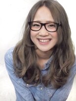 フェリシータ 緑地公園店(felicita)&nbsp;メガネ女子のふわふわロング　透け感アッシュベージュ