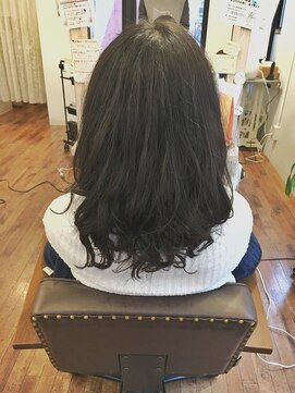 アンプレヴーアジュテ(Impre'vu ajoute) フェミニンstyle