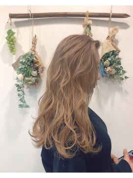 レイビューティー 浜町中央橋店(RAY+beauty) ハイトーンベージュ