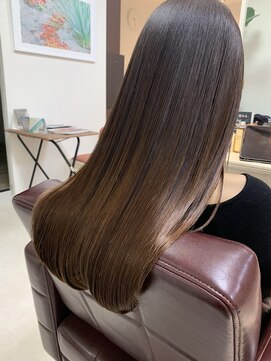 ディスオモテサンドウ 表参道(This OMOTESANDO) 憧れの艶髪を手に入れませんか？