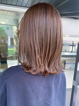 アイティーバイアルバム 松戸店(IT by ALBUM) ピンクベージュ_外ハネボブセクションカラー_ba364372