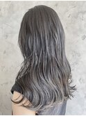 オリーブベージュ