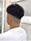 グラデーションショート×ハードパーマ