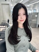 オニキス(ONYX)&nbsp;C111韓国ヘアーレイヤーカット透明感ブルーブラック髪質改善