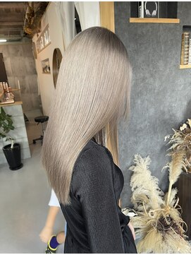 髪屋 紬 【Sera】ミルクティーグレージュ/ダブルカラー/ブリーチ