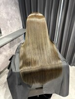 ネームレス 心斎橋(nameless)&nbsp;オリーブベージュ×髪質改善TR 艶ロング｜心斎橋 透明感艶髪