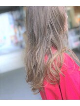 ★ハイトーンカラー★本物の透明感をダメージレスなWカラーで♪