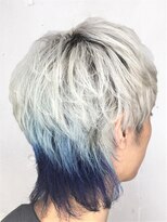 スタンス(stance)&nbsp;ビビッドカラーが映える攻撃的ウルフスタイル[恵比寿/恵比寿駅]