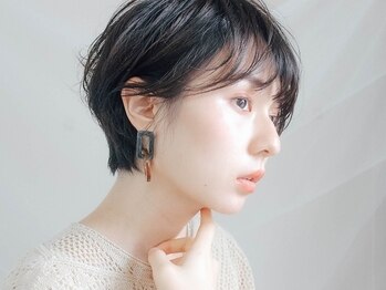 カットのみ　2300円（予約はココル西新井指名でお願いします）