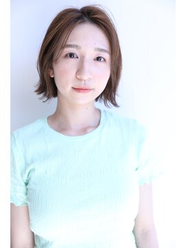 美容室 アイディー i-dee 肩上ショートスタイル