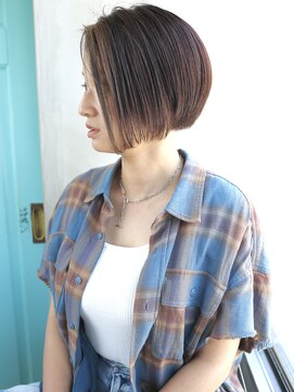 バース(BIRTH) 天神【BIRTH】前下がり前髪なしショート 2