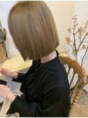 スリークヘア×シアベージュ