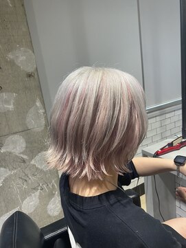 エース(ACE:Re) white × pink design