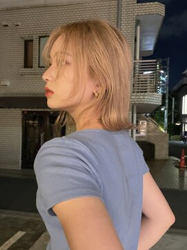 ルル 表参道(lulu.) ボブ 切りっぱなしボブ ボブウルフ ミルクティーベージュ【Riku