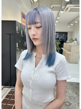 ニュート(Neut ) ホワイトシルバー×ブルー/裾カラー