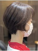 ショートカット前下がりボブショートボブグレージュカラー