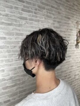 ウィン 川口元郷店(win) メンズの艶感ツイストスパイラル＋抜きっぱなしハイライト