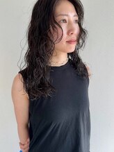 ヤウ(YAU) ロングパーマ