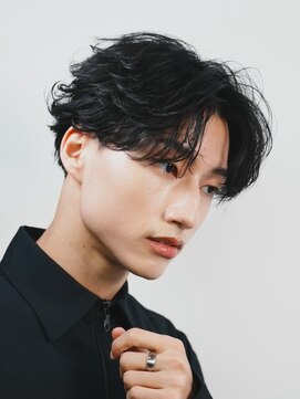 フィフス 名駅(fifth) 名古屋名駅フェザーパーマフェザーショートセンターパート