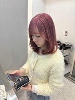 ジーナエス 札幌(Zina S)&nbsp;ピンクカラー×レイヤーカット