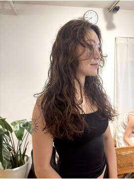 メロウ(MELLOW) 波巻きウェーブヘア/トリートメントパーマ