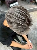 MEN’S HAIR/サーフカール/刈り上げセンターパート/ブリーチ