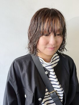 ラトリエコンタン(L´atelier Content) 【asuka】ミニボブ デザインカラー 大人カジュアル