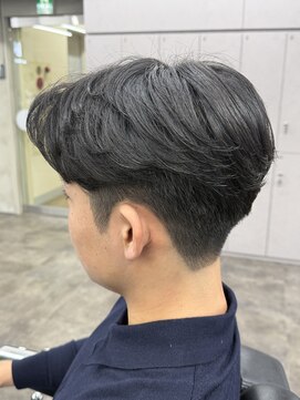 ニコ トウキョウ ロジック(nico TOKYO Logic) メンズセンターパートニュアンスパーマフェザーパーマ