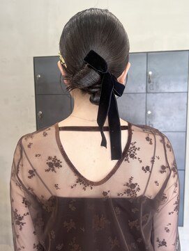 ヘアー アイス ルーチェ(HAIR ICI LUCE) ブリーチなしくすみベージュ冬カラーお呼ばれヘアアレンジ/今枝