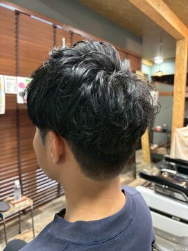 オールマンバーバーショップ 流山おおたかの森(Allman Barbershop) MEN'S/スキンフェードカット/アイロンパーマ/流山おおたかの森
