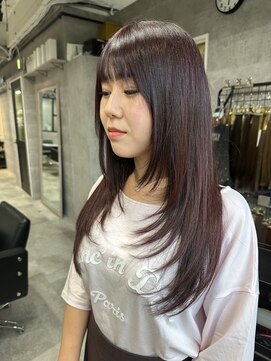 ルイス(L'wis) ブリーチなしワインレッド＋レイヤーカット♪朝長