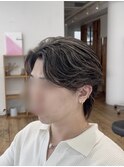 シルバーハイライトカラー×センターパート