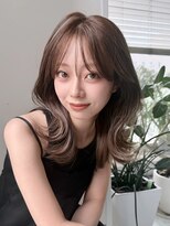 キアラ(Kchiara)&nbsp;顔周りで魅せるレイヤーボブ/透明感カラー/kchiara福岡新名敬子